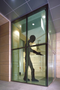 Jonathan Borofsky | Hammering Man At 2.903.440 (2005)